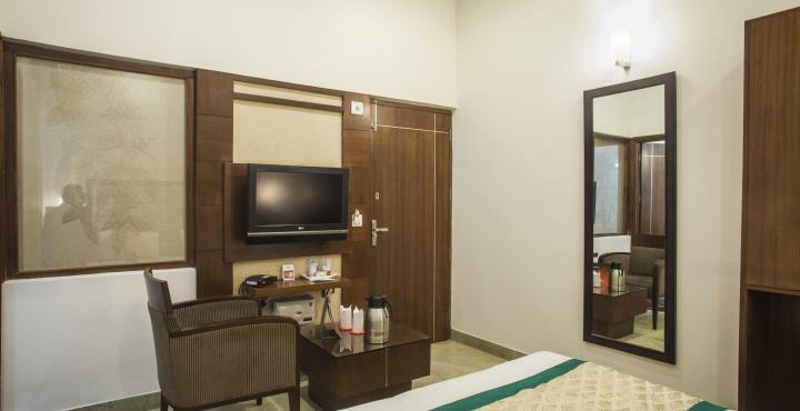 Mint Hotel Chandigarh Chandīgarh Exterior foto